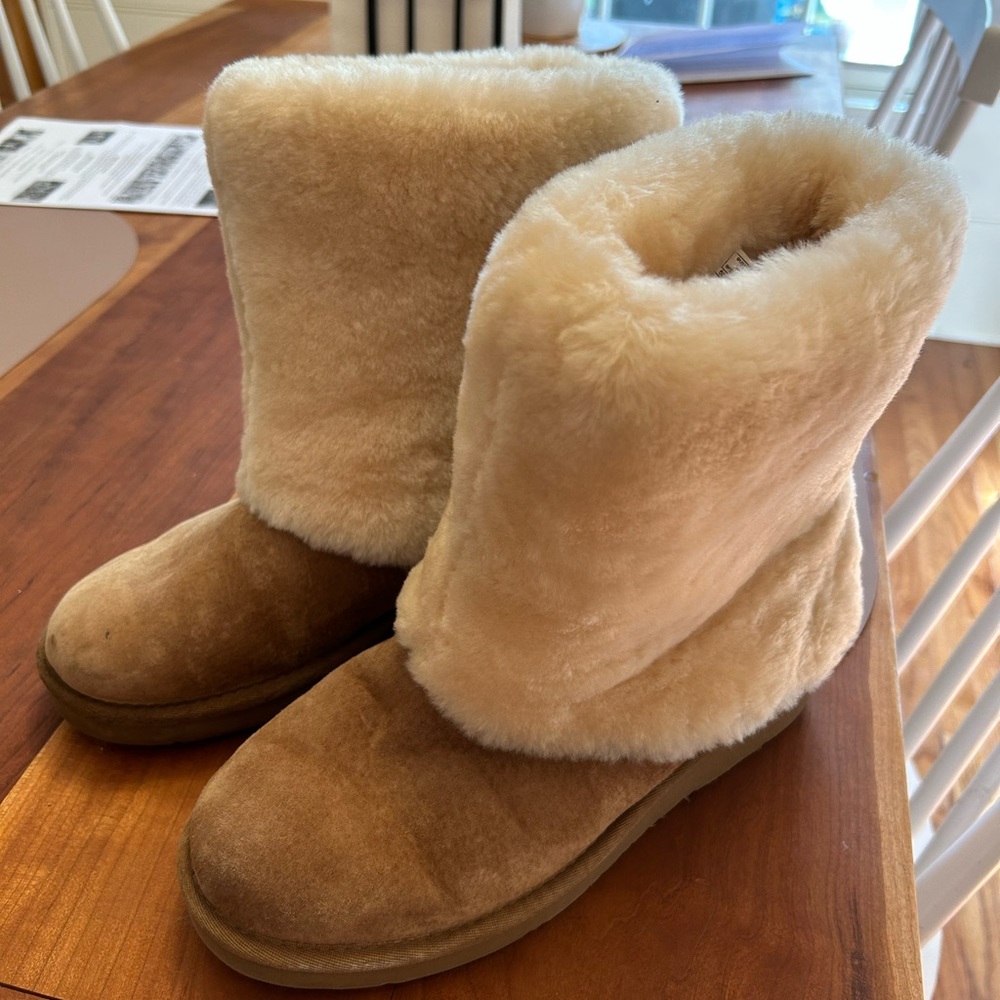 UGG Women's Winter Boots in Tan and Cream